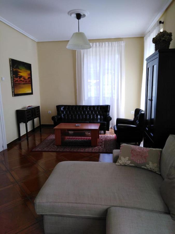 Villa La Clinica à Ballota Extérieur photo